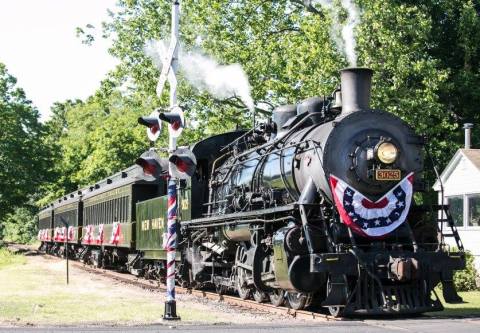 This Train In Connecticut Is Actually A Restaurant And You Need To Visit