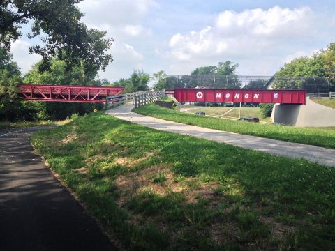 You’ve Never Experienced Anything Like This Epic Abandoned Railroad Hike In Indiana