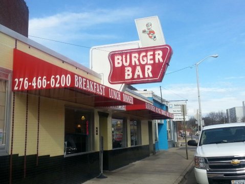 This Ultimate Burger Bucket List In Virginia Will Make Your Mouth Water