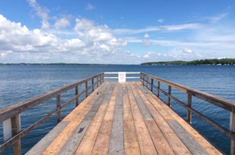 A Trip To This Blue Water Lake In Iowa Is Simply Unforgettable