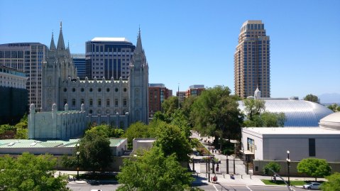 There's No Temple In The World Like This One In Utah