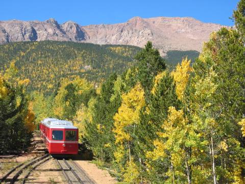 Take This Fall Foliage Train Ride Near Denver For A One-Of-A-Kind Experience