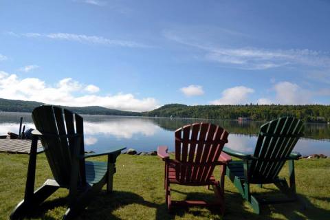 This Remote Restaurant In New Hampshire Will Take You A Million Miles Away From Everything