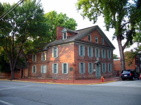 You'll Want To Visit These 10 Houses In Delaware For Their Incredible Pasts