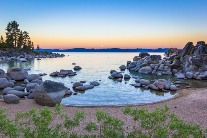 blue water lake tahoe nevada