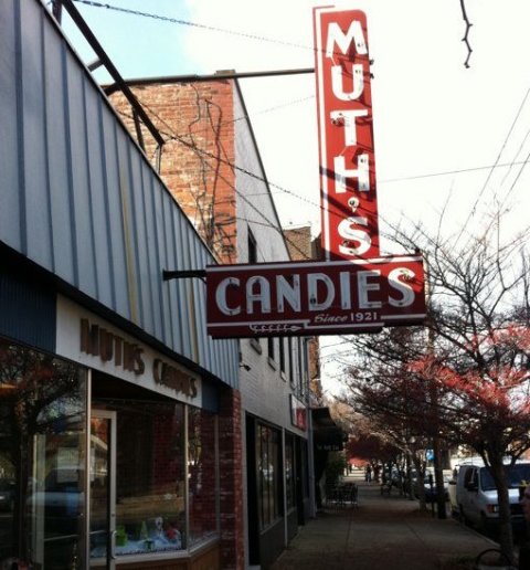 This Massive Candy Store In Kentucky Will Make You Feel Like A Kid Again