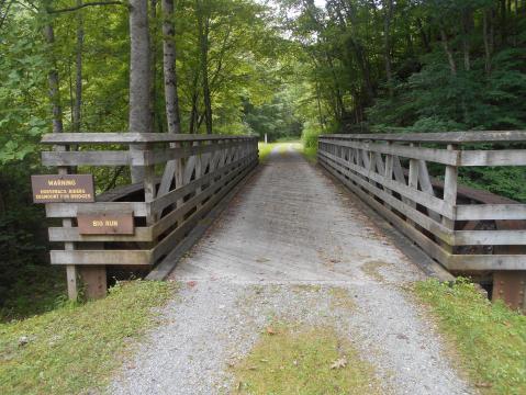 7 Easy Hikes To Add To Your Outdoor Bucket List In West Virginia