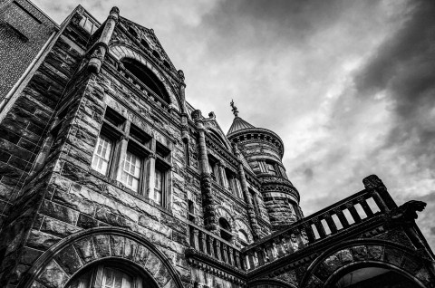 Entering This Hidden Washington DC Castle Will Make You Feel Like You’re In A Fairytale