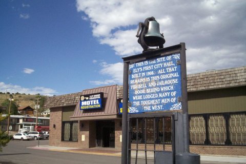 The Tiny Town In Nevada With The Most Mouthwatering Destination Restaurant