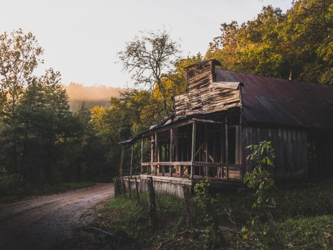 13 Abandoned Buildings In Arkansas That Could Easily Be From Horror Films