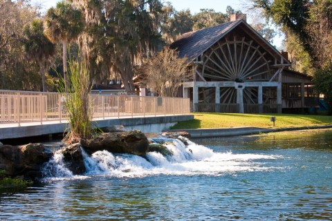 This Restaurant In Florida Is Located In The Most Unforgettable Setting