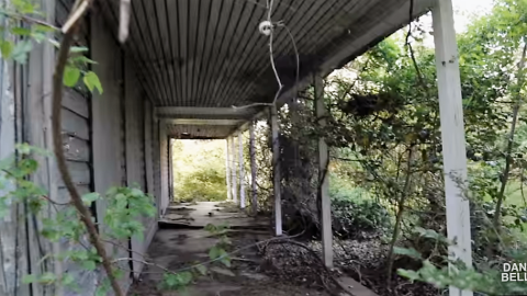 The Story Behind This House Of Horrors In Maryland Is Truly Terrifying