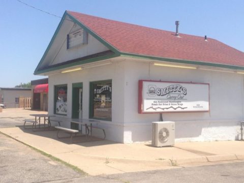 10 Places To Eat In Kansas That Are Often Overlooked But So Worth The Trip