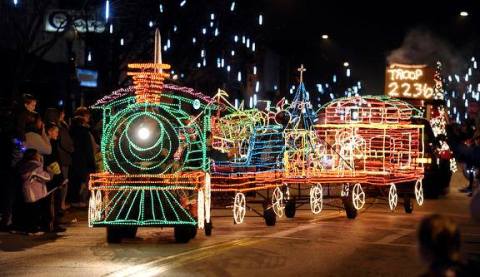 10 Christmas Light Displays In North Dakota That Are Pure Magic