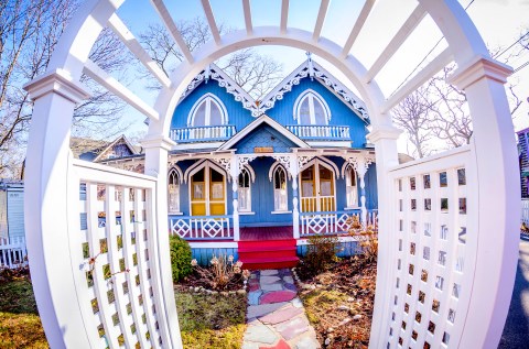 The Gingerbread Village In Massachusetts That's Everything You Need This Season