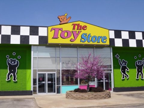 The Massive Toy Store In Kansas That Will Bring Out Your Inner Child