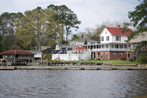 The Oldest Town In North Carolina That Everyone Should Visit At Least Once