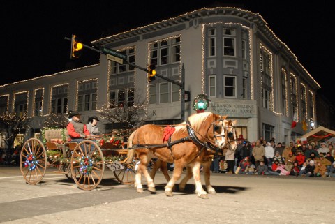 11 Winter Festivals In Ohio That Are Simply Unforgettable