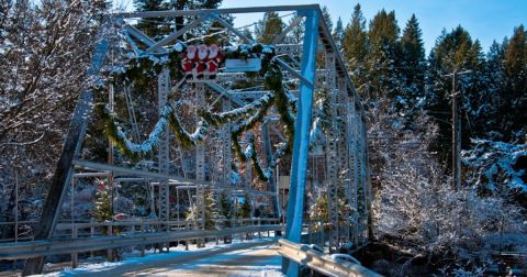 The One Town In Montana That Turns Into A Winter Wonderland Each Year