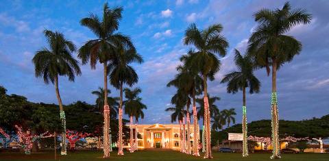 Here Are The 9 Most Enchanting, Magical Christmas Towns In Hawaii