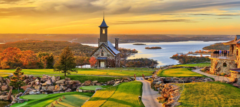 The Chapel In Missouri That's Located In The Most Unforgettable Setting