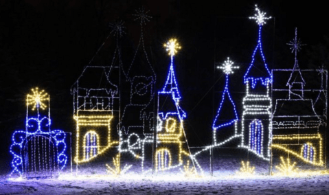 10 Christmas Light Displays In Iowa That Are Pure Magic