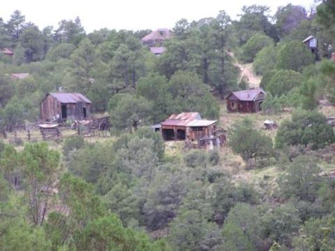 The Ghost Town Hike To Take In New Mexico If You Dare