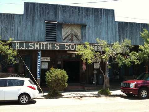 The Oldest General Store Near New Orleans Has A Fascinating History