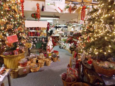 The Christmas Store In Alabama That's Simply Magical