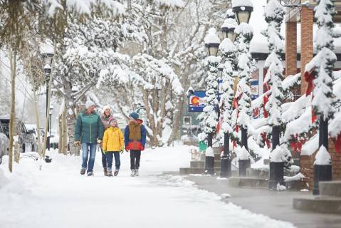 10 Main Streets Surrounding Denver That Are Pure Magic During Christmastime