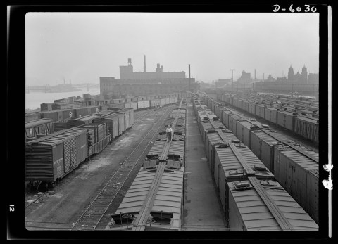 10 Very Rare Photos Taken During WWII In Pittsburgh