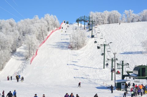 If You Live In North Dakota, You'll Want To Visit This Amazing Park This Winter