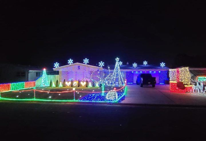 Idaho Christmas lights display found in Boise at a local home.