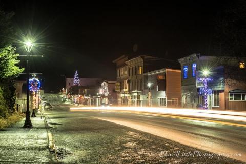 14 Main Streets In Alaska That Are Pure Magic During Christmastime