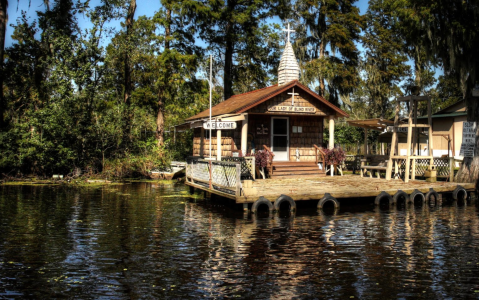 The Haunted Hike In New Orleans Will Send You Running For The Hills