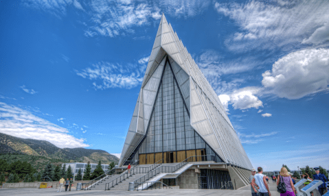 The Chapel In Colorado That's Located In The Most Unforgettable Setting