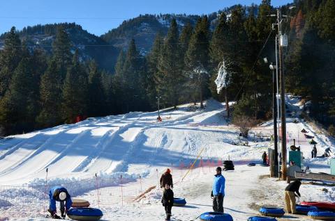 If You Live In Idaho, You’ll Want To Visit This Amazing Park This Winter