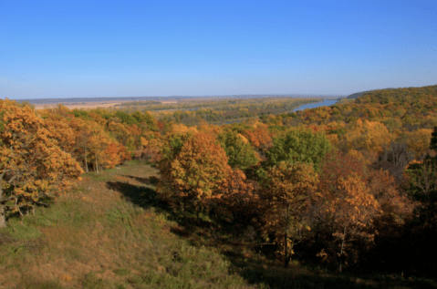 7 Unforgettable Road Trips To Take In Nebraska Before You Die