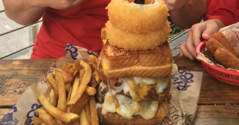 The South Carolina Burger That Will Make You Feel Like You Can Take On Anything