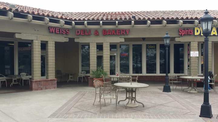 Weiss Restaurant Deli & Bakery