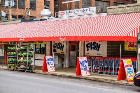 You'll Never Forget A Trip To This One Of A Kind Fish Market In Pennsylvania