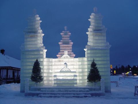 Most People Don't Know This Small Town Wisconsin Ice Castle Even Exists