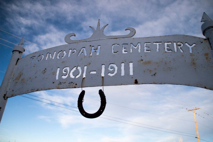 Tonopah Cemetary