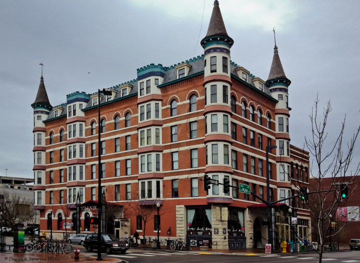 Idaho's Spooky and Historic Haunted Hotels