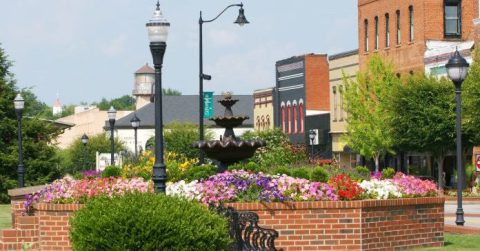 11 Reasons To Absolutely Fall in Love With This Georgia Town