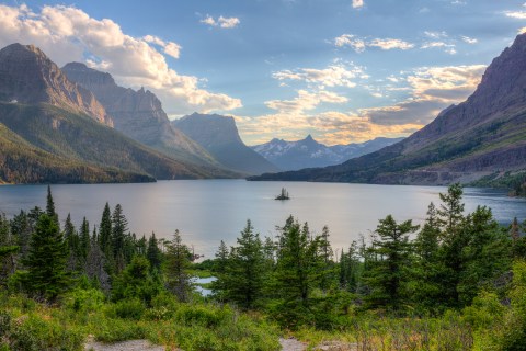 Here Are 10 Things Everyone In Montana Absolutely Loves