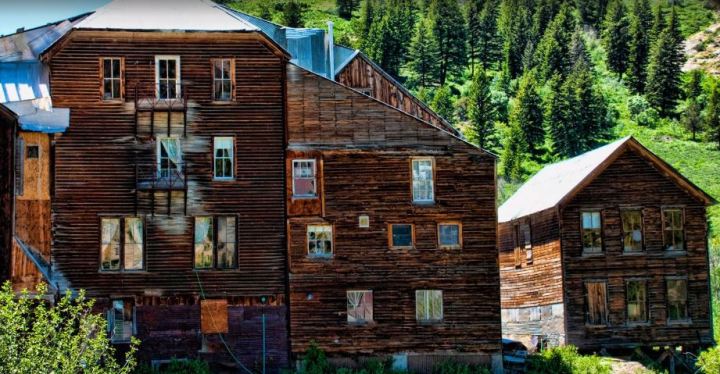 Idaho's Spooky and Historic Haunted Hotels