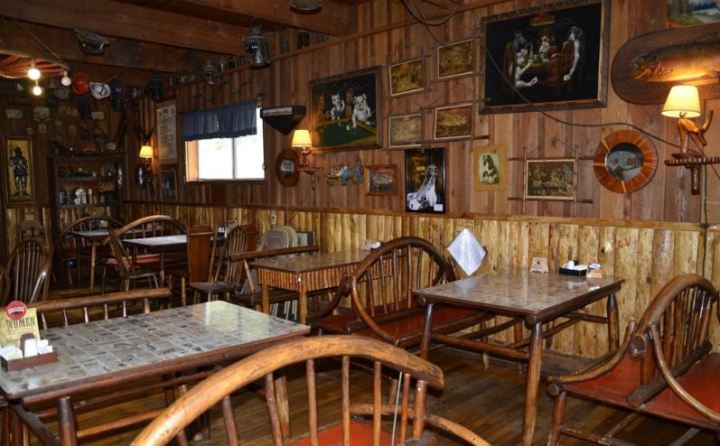 Western Themed Restaurants in Idaho