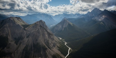 The One Place Near Denver That Looks Like Something From Middle Earth