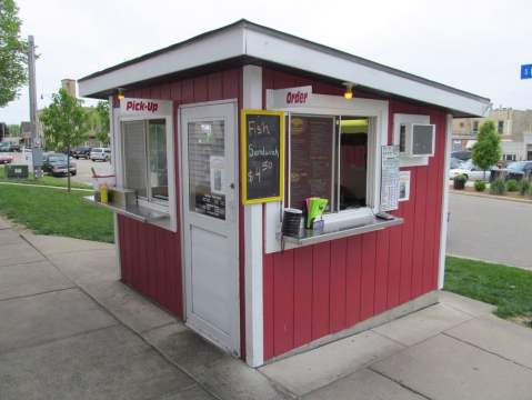 Dine At These 18 Extremely Tiny Restaurants In Wisconsin That Are Actually Amazing